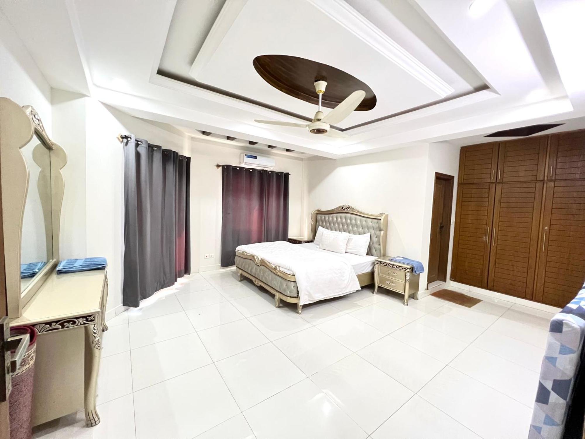 Luxury Apartment Hotel Islamabad Exterior foto